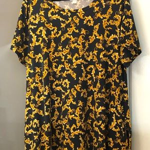 LuLaRoe Jessie 3XL! Lovely dress in black and gold!